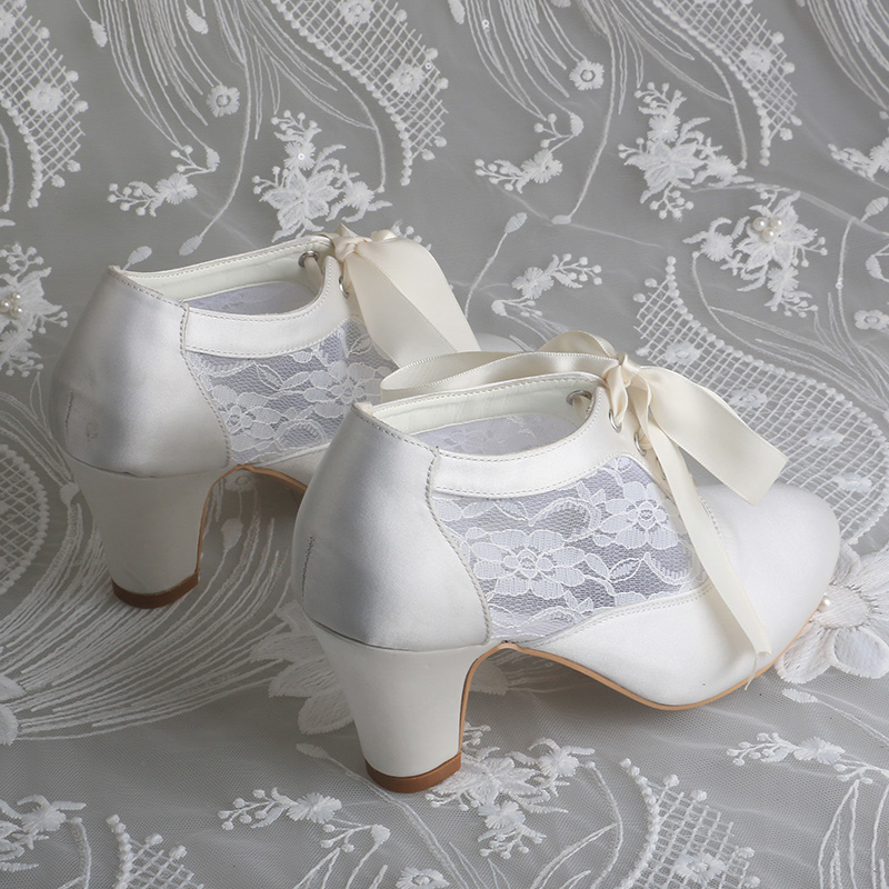 Aangepaste blokhakken bruidssc - Ribbon Tie Heel recensie en prijs